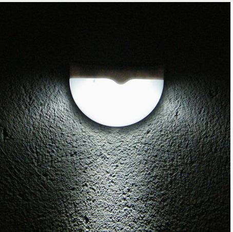 Solar semicircular wall light