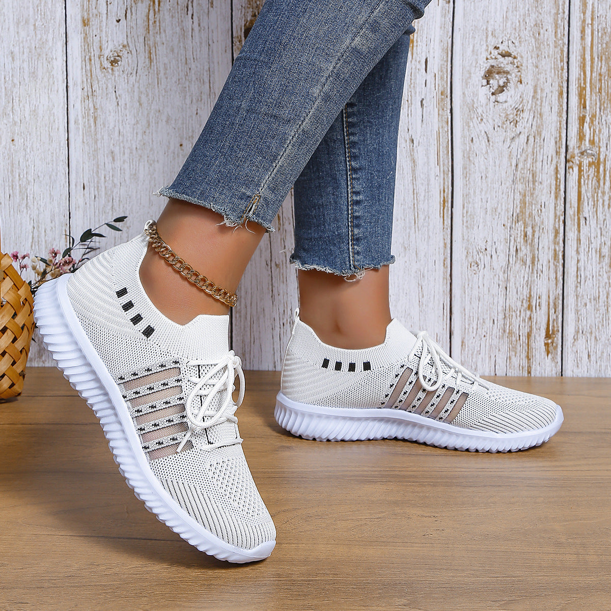 Casual Lace-up Mesh Sneakers Breathable Flying Woven Round Toe Walking Running Sports Shoes