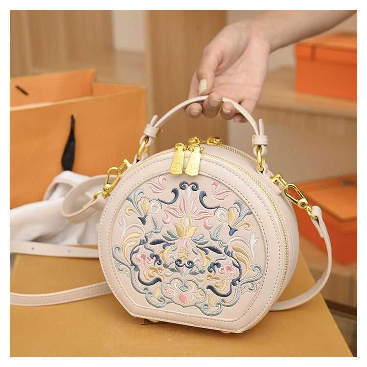 Women's Advanced Texture Trendy Artistic Chinese Style Shoulder Messenger Bag