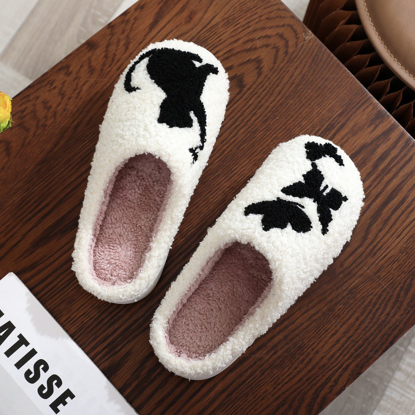 Embroidery Cotton Slippers Home Winter Comfortable Woolen Slipper