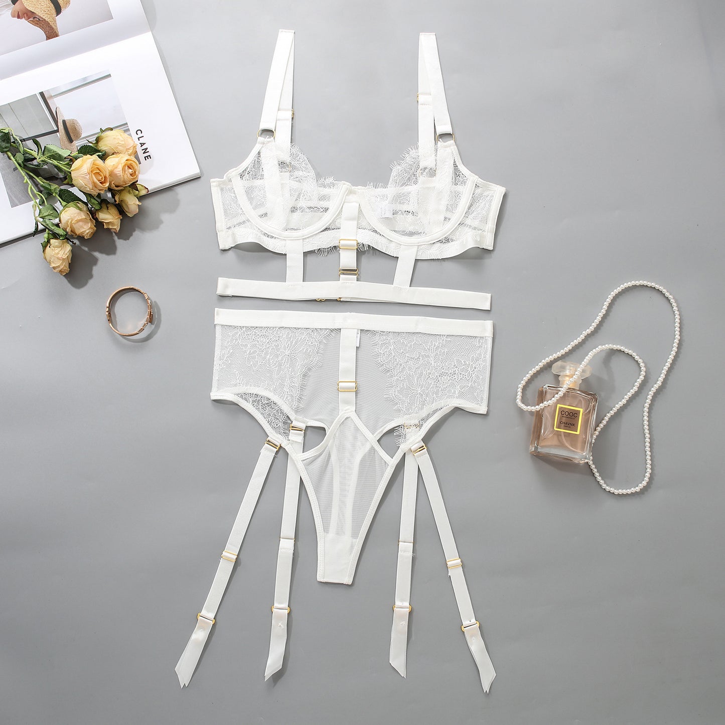 Women's Minimalist Casual Lace See Through Lingerie Set