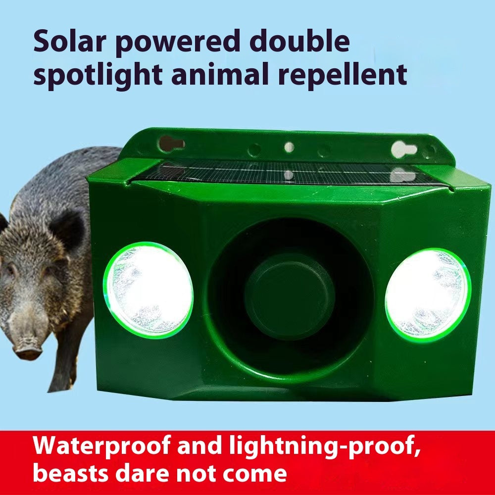 Scare Wild Boar Driving Device High Volume Solar Warning Light