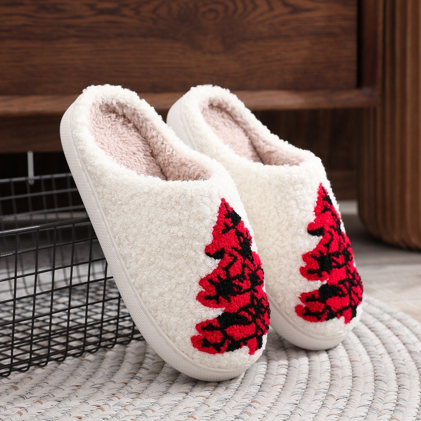 Christmas Tree Home Slippers Fashion Non-slip Floor Bedroom Slipper For Women Fuzzy House Shoes Winter