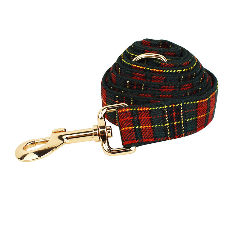 Christmas Pet Collar Plaid With Green Background Dog Rope Leash Suit