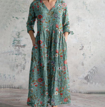 Casual Women's Floral Printed V-neck Mid-length Dress