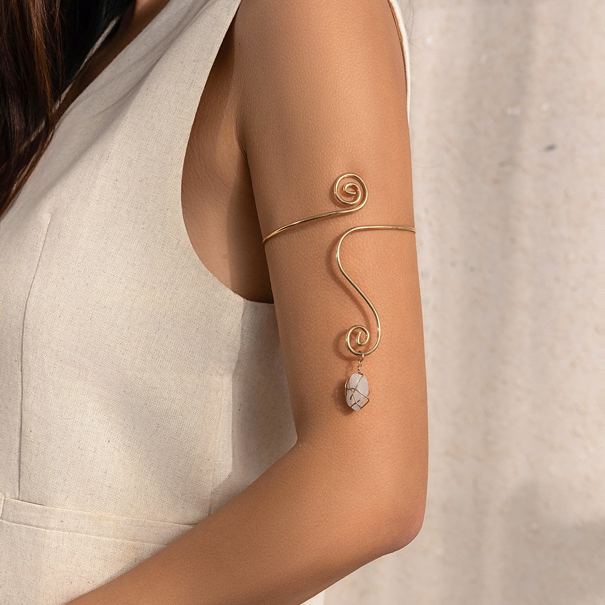 Female Hip-hop Style Spiral Broken Stone Open Arm Bracelet