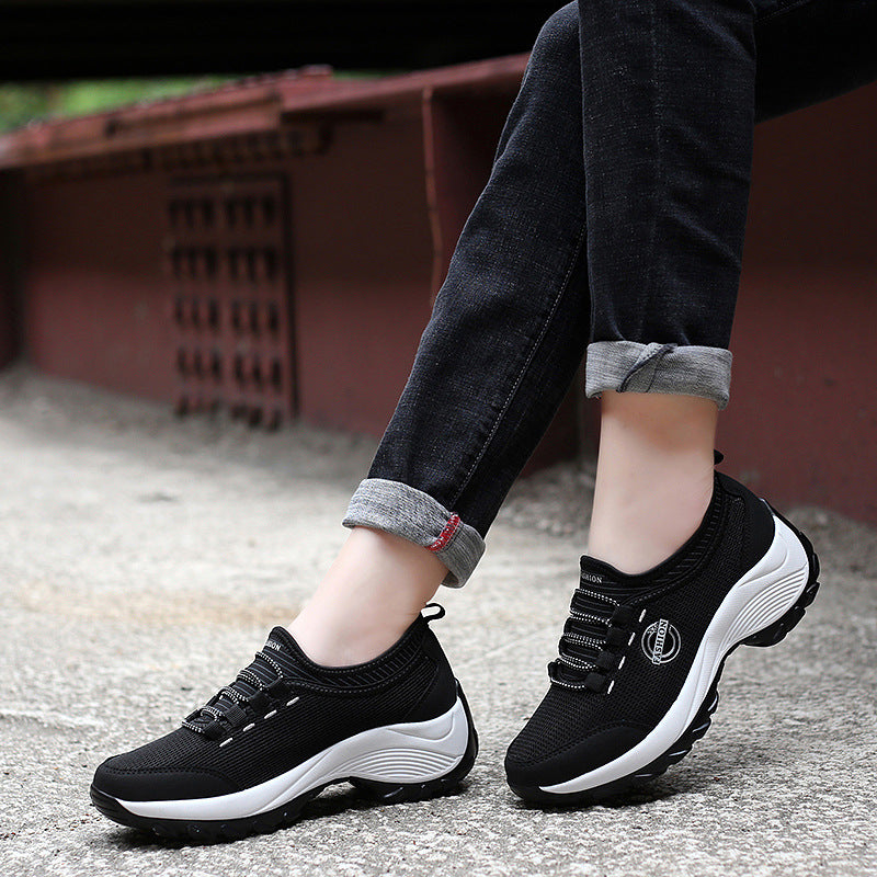 Sports Shoes All-matching And Lightweight Large Size Thick Bottom Slip-on Women's Shoes Slimming