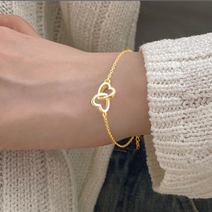 Women's Fashion Alloy Heart Shaped Bracelet