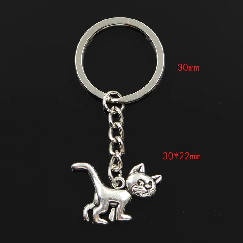 New Fashion Keychain 30x22mm Cat Pendants DIY Men Jewelry Car Key Chain Ring Holder Souvenir For Gift