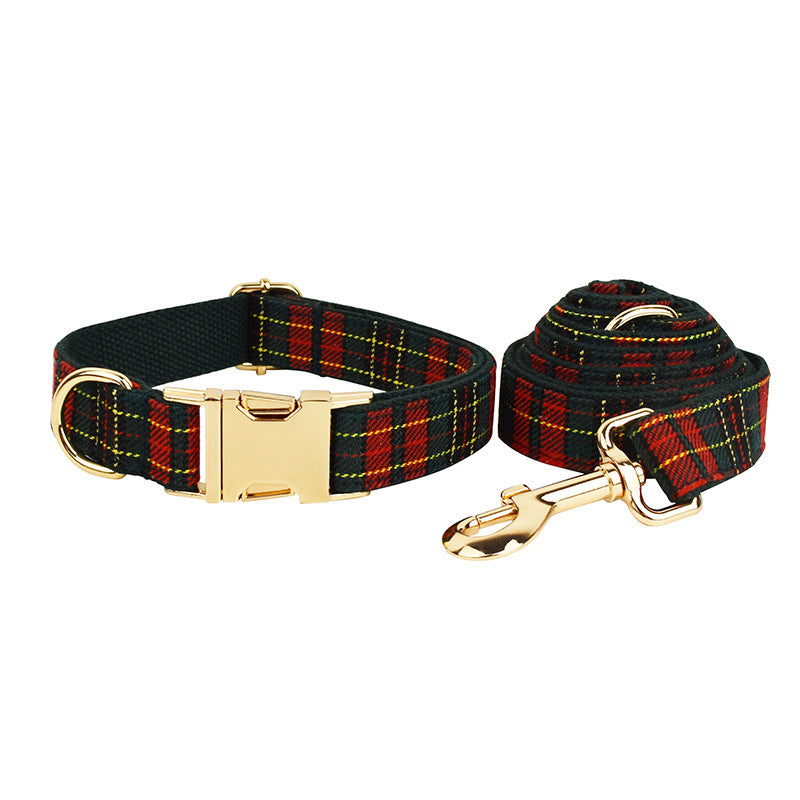 Christmas Pet Collar Plaid With Green Background Dog Rope Leash Suit