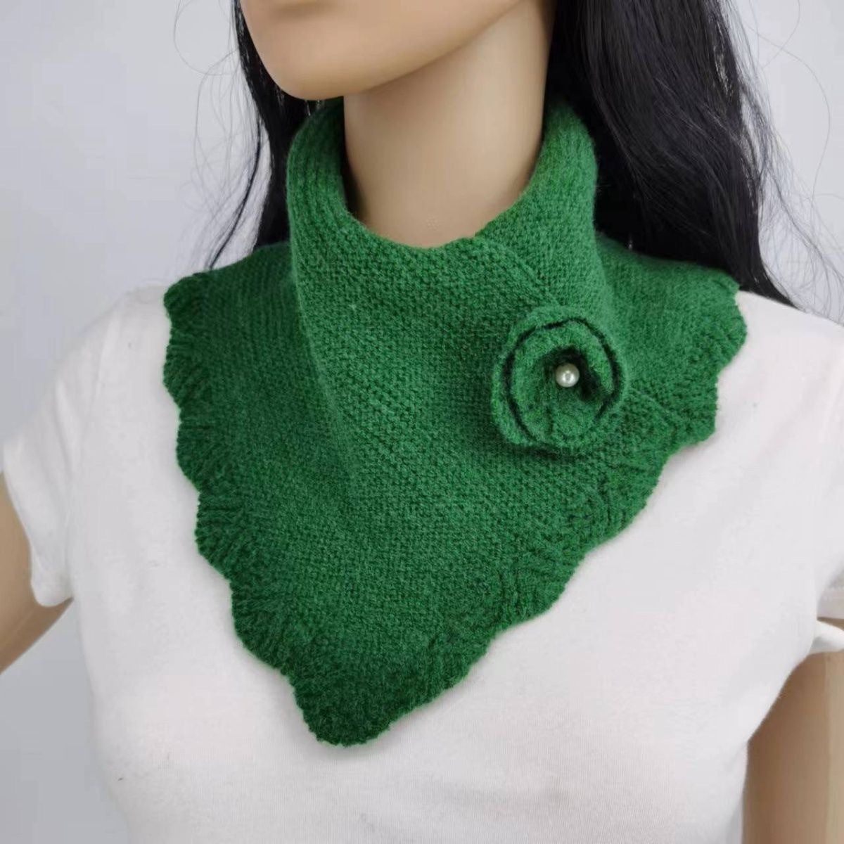 Wave Edge Small Flower Scarf Knitted Scarf Crocheted Triangular Binder