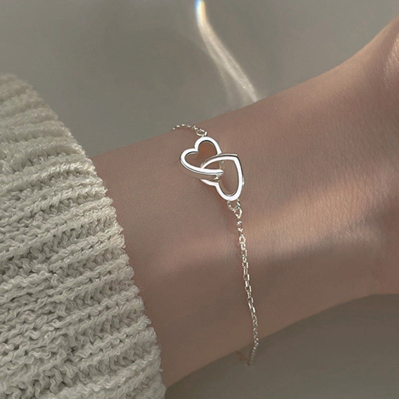 Women's Fashion Alloy Heart Shaped Bracelet